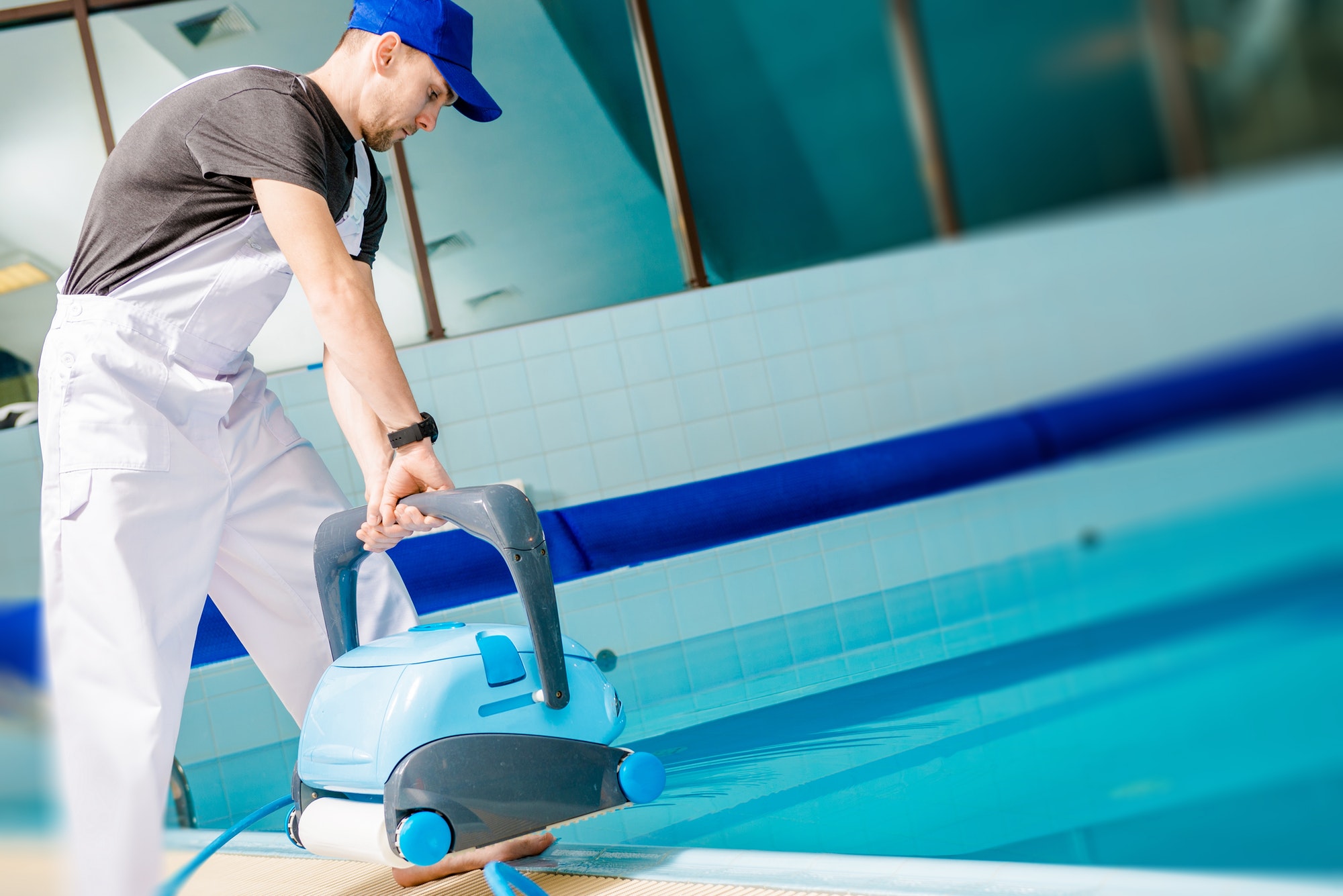 automated-pool-cleaner tampa